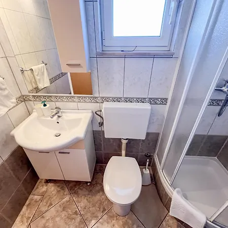 Mira Rogoznica (Sibenik-Knin)