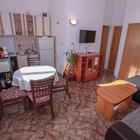Apartment Mira Rogoznica (Sibenik-Knin)