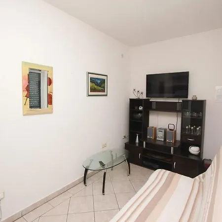 Mira * Rogoznica (Sibenik-Knin)