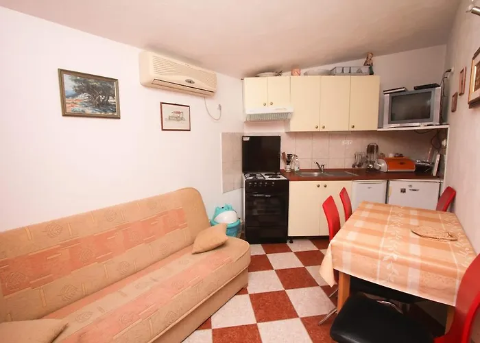 Mira Rogoznica (Sibenik-Knin)